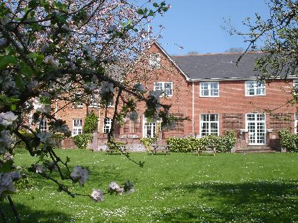 Fox & Hounds Country Hotel